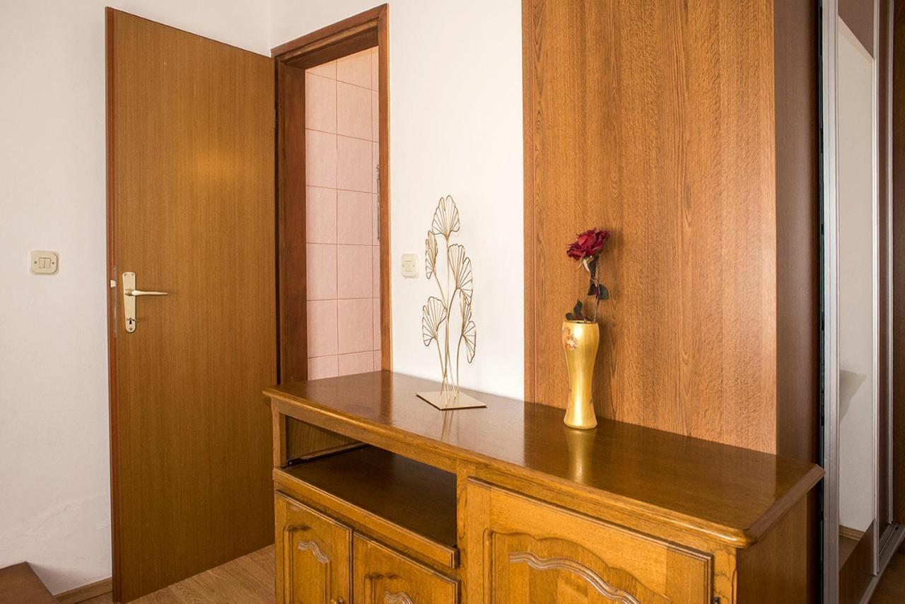 Apartment Lori Fažana Εξωτερικό φωτογραφία