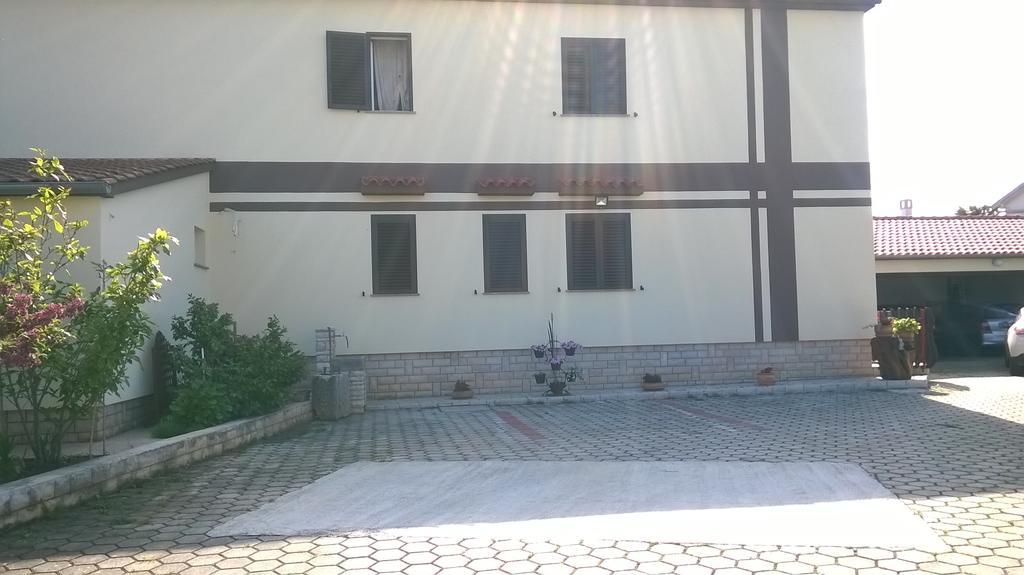 Apartment Lori Fažana Εξωτερικό φωτογραφία