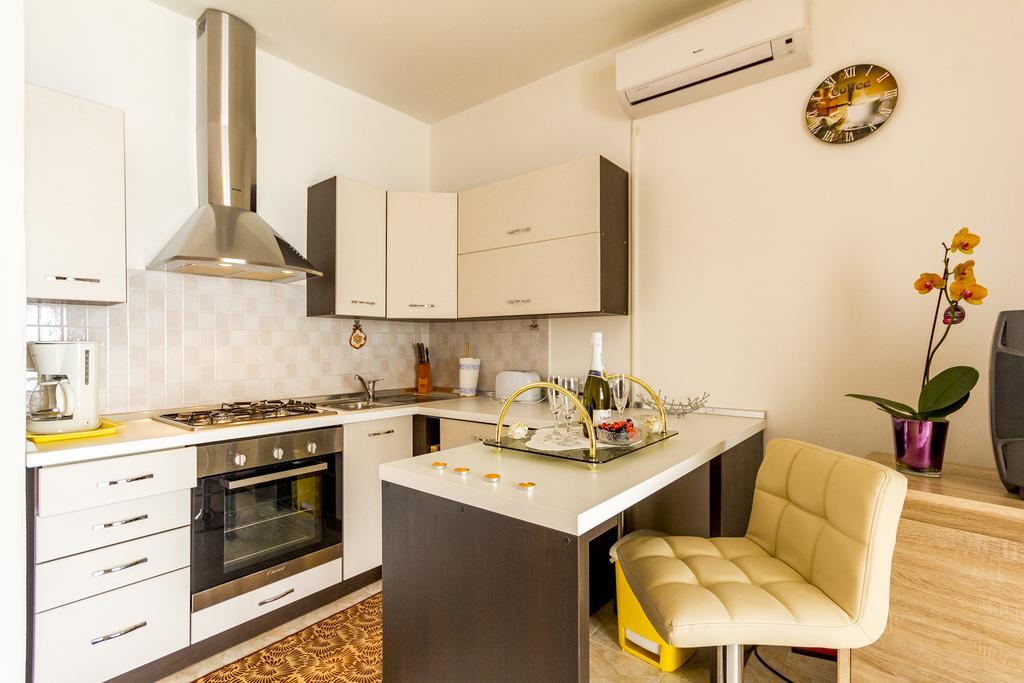 Apartment Lori Fažana Εξωτερικό φωτογραφία